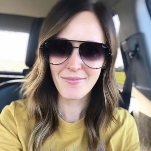 Meet your Posher, Abbie